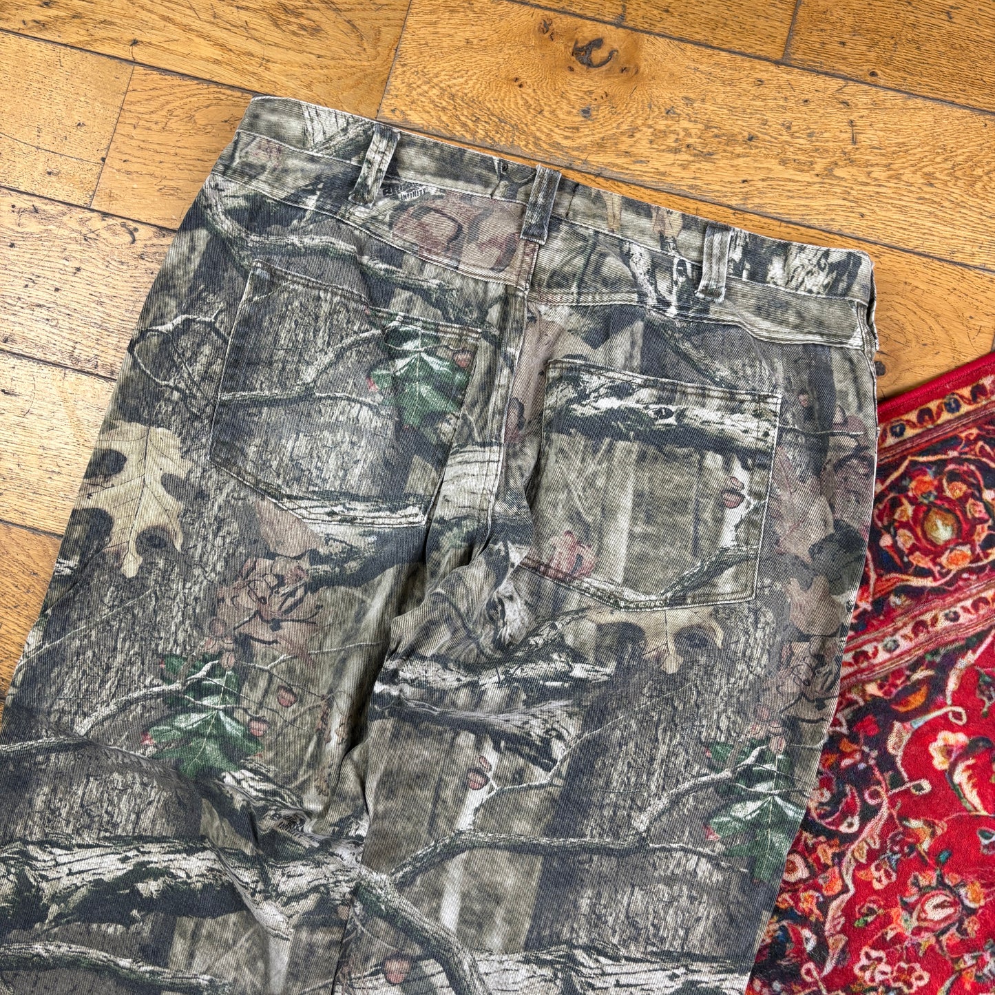 Vintage Real Tree Camo Green Hunting Workwear Trousers - 40