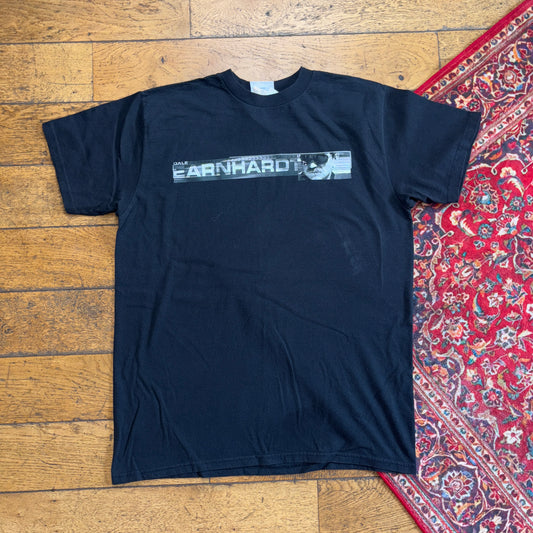 Vintage NASCAR Black Racing Y2K Graphic T-Shirt - L