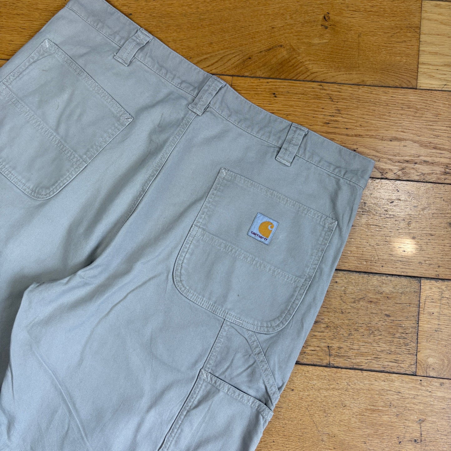 Vintage Carhartt Cream Workwear Baggy Carpenter Shorts - 38