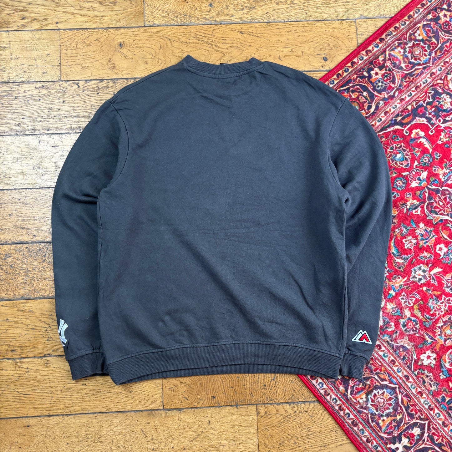 Vintage New York Yankees MLB Grey Embroidered Sweatshirt - L