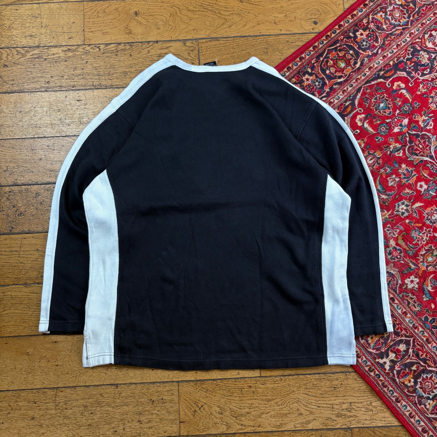 Vintage Nike Basketball Black Y2K Embroidered Sweatshirt - XL