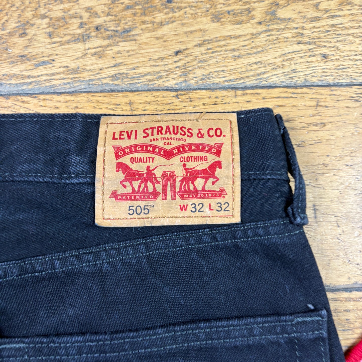 Vintage Levis 505 Straight Black Denim Jeans - 32