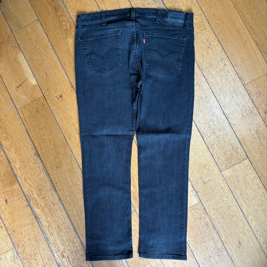 Vintage Levis 511 Slim Black Denim Jeans - 38