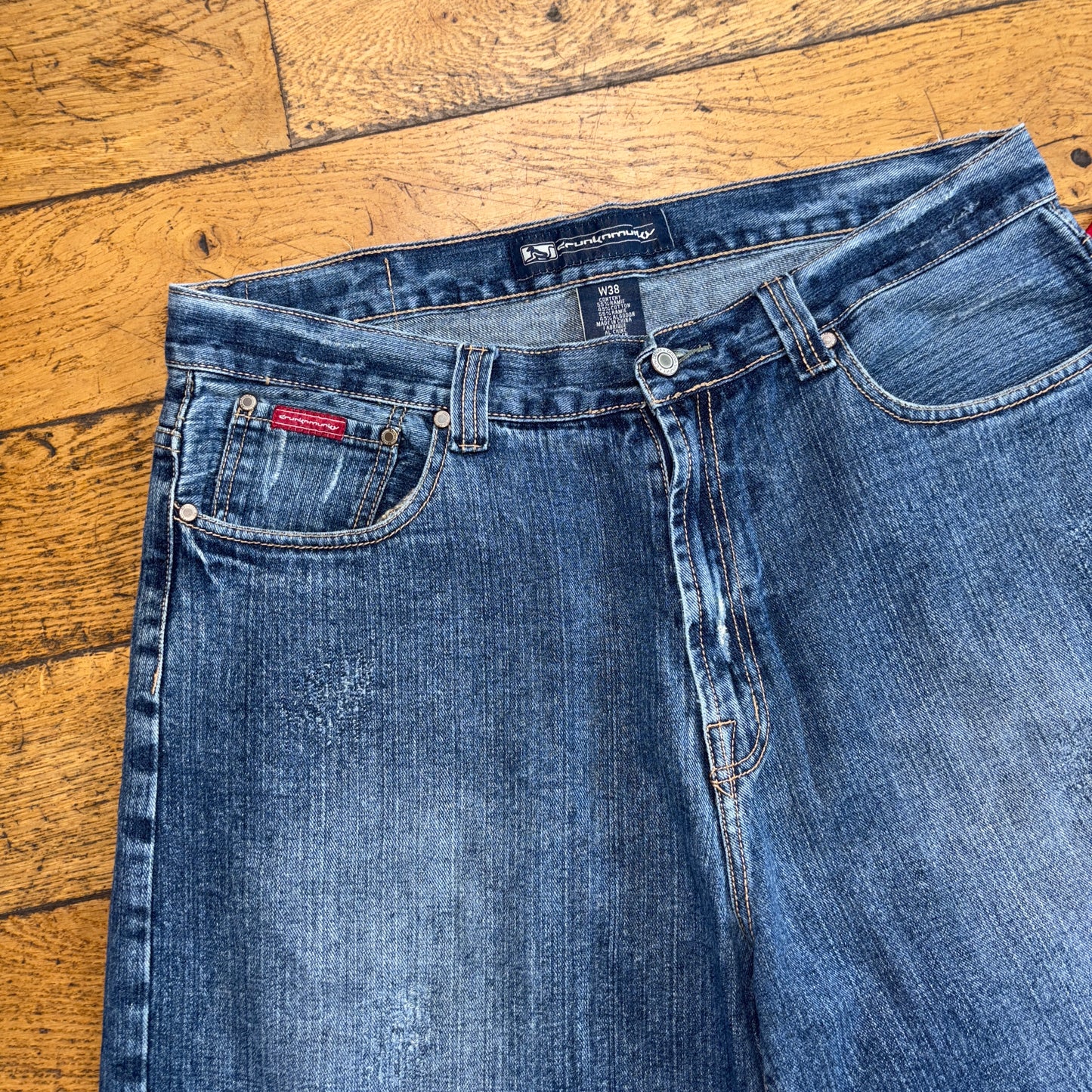 Vintage DrunknMunky Blue Embroidered Y2K Hip Hop Baggy Jeans Shorts Jorts - 38