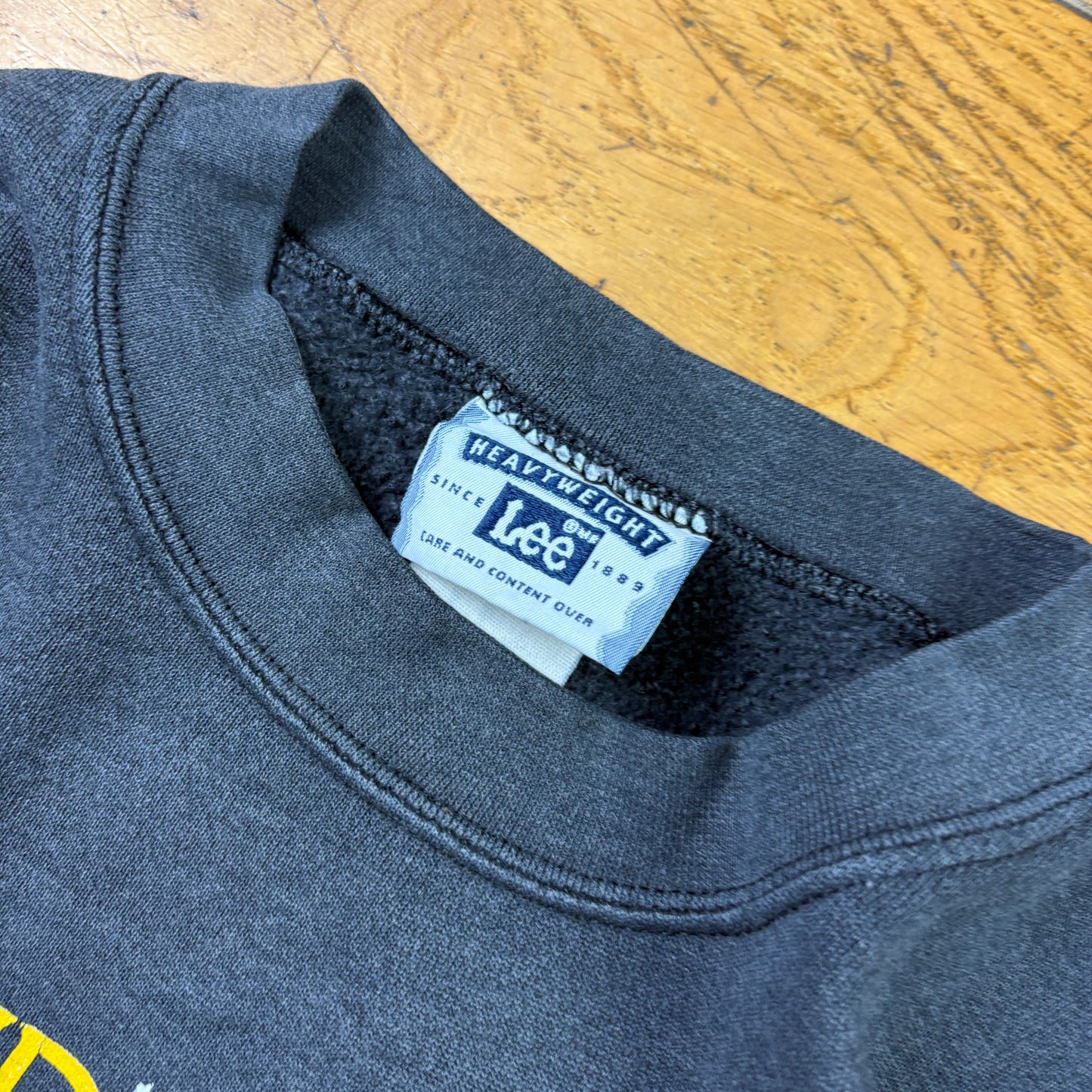 Vintage 90s Lee Graphic Grey Sweatshirt - L