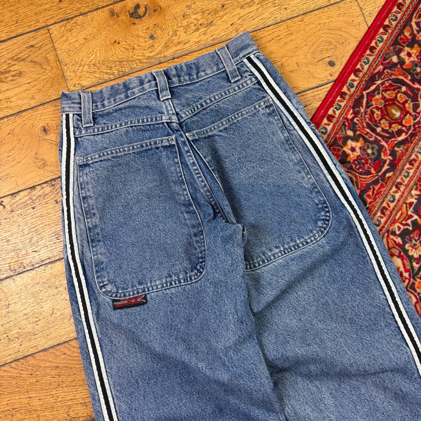 Vintage 90s JNCO Skunk Blue Embroidered Y2K Hip Hop Baggy Jeans - 26