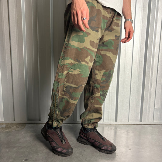 Vintage Camo Green Balloon Fatigue Y2K Baggy Trousers - 32S