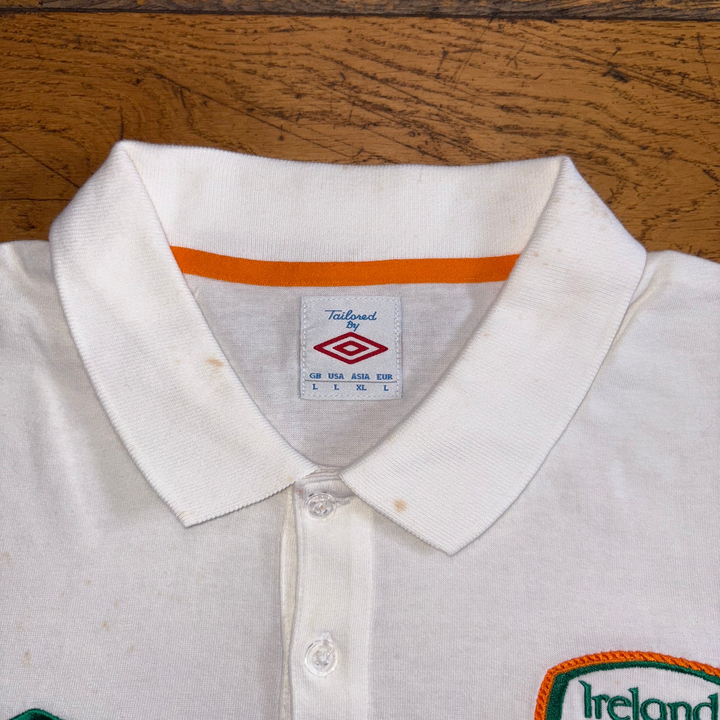 Vintage Umbro Ireland 06/07 White Football Polo Shirt - M