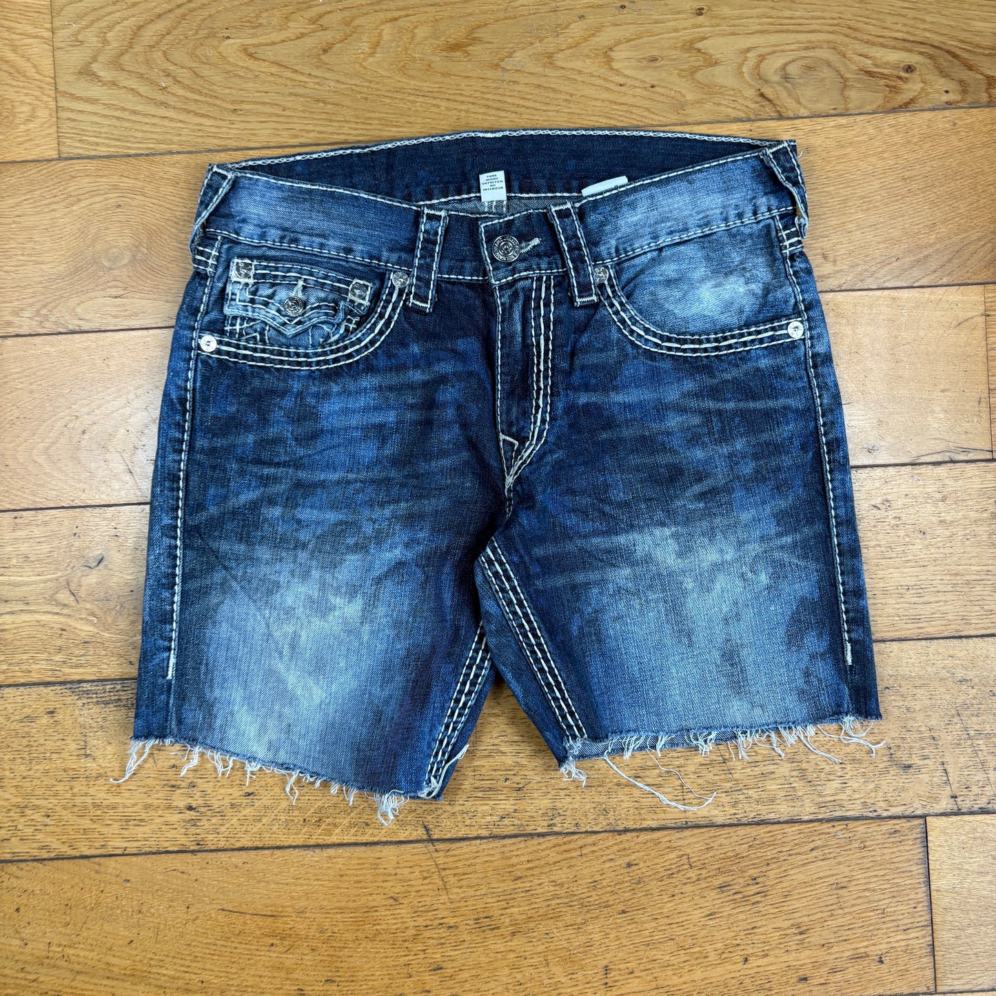 Vintage True Religion Blue Embroidered Y2K Shorts Jorts - 31