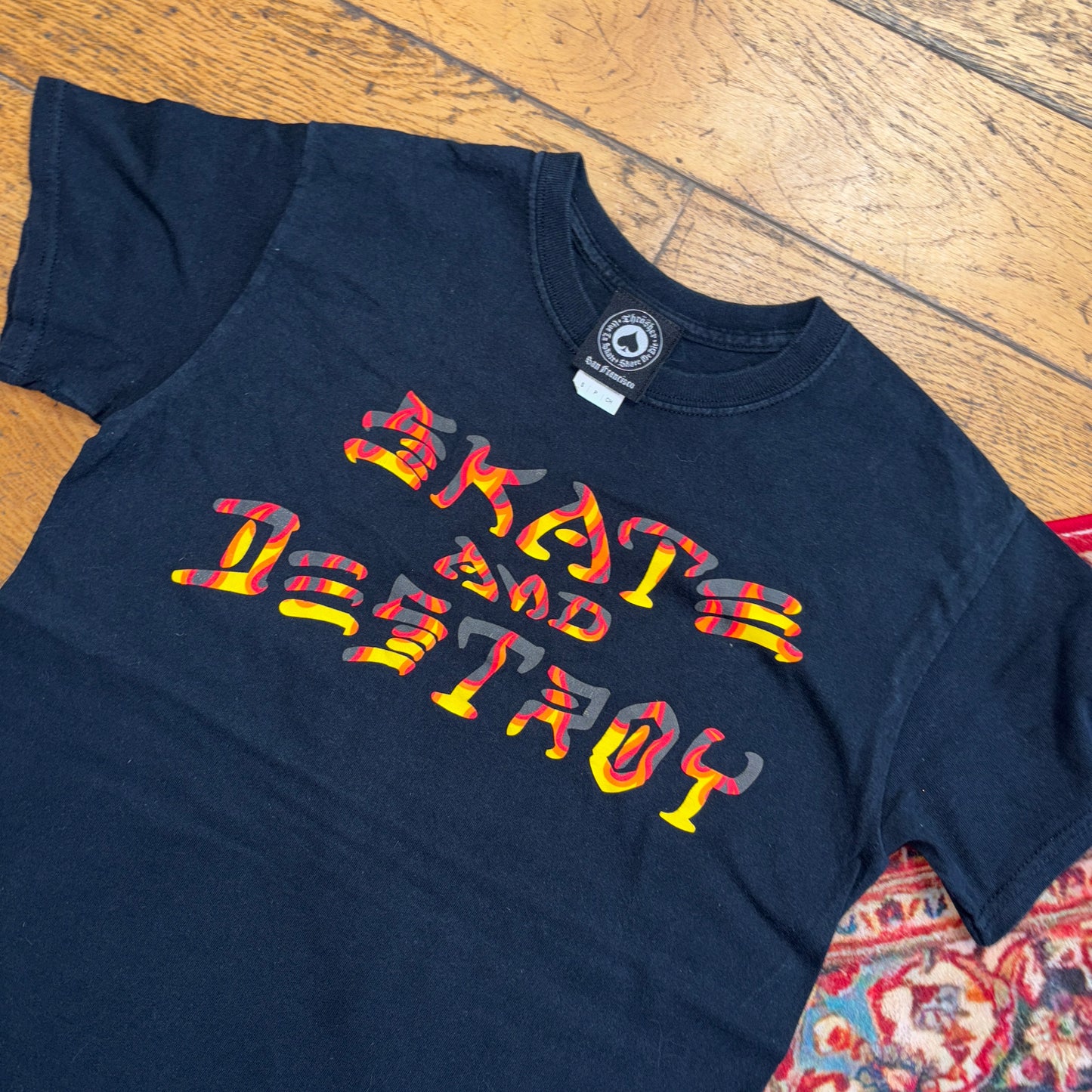 Vintage Thrasher Black Skate Graphic T-Shirt - XS
