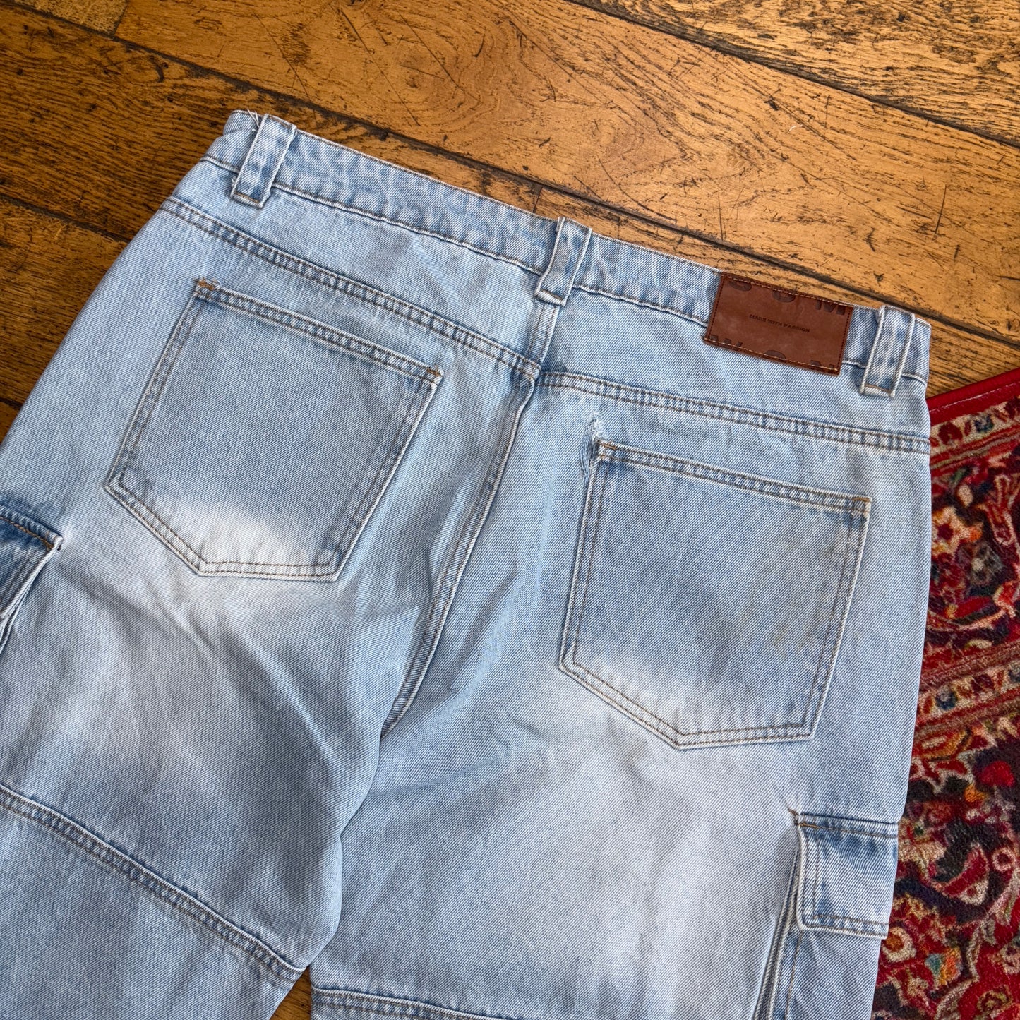 Vintage Blue Cargo Embroidered Y2K Hip Hop Baggy Jeans Shorts Jorts - 38
