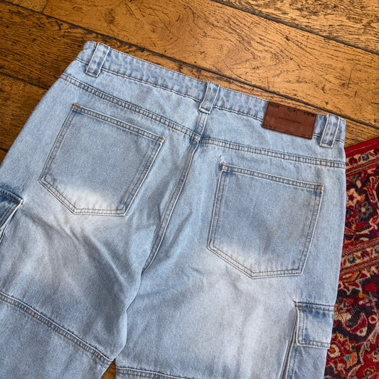 Vintage Blue Cargo Embroidered Y2K Hip Hop Baggy Jeans Shorts Jorts - 38