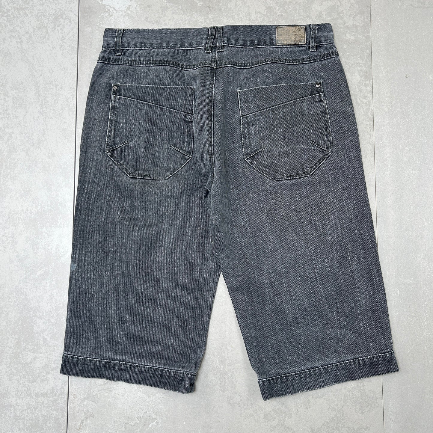 Vintage OWK Embroidered Hip Hop Grey Black Baggy Shorts Jorts - 36