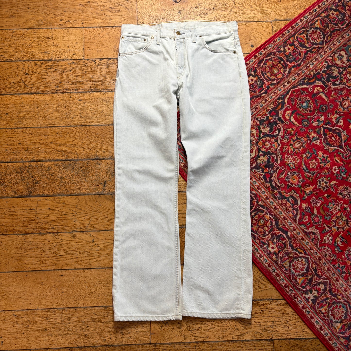 Vintage Levis 507 Bootcut White Light Blue Denim Jeans - 34R