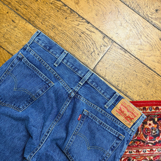 Vintage Levis 517 Blue Denim Shorts - 36