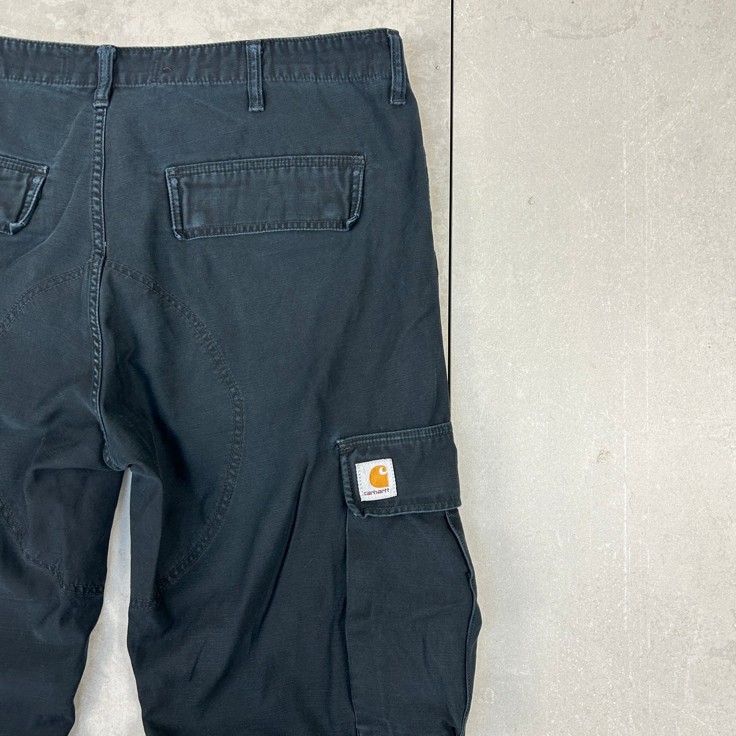 Vintage Carhartt Black Workwear Carpenter Baggy Cargo Trousers - 38