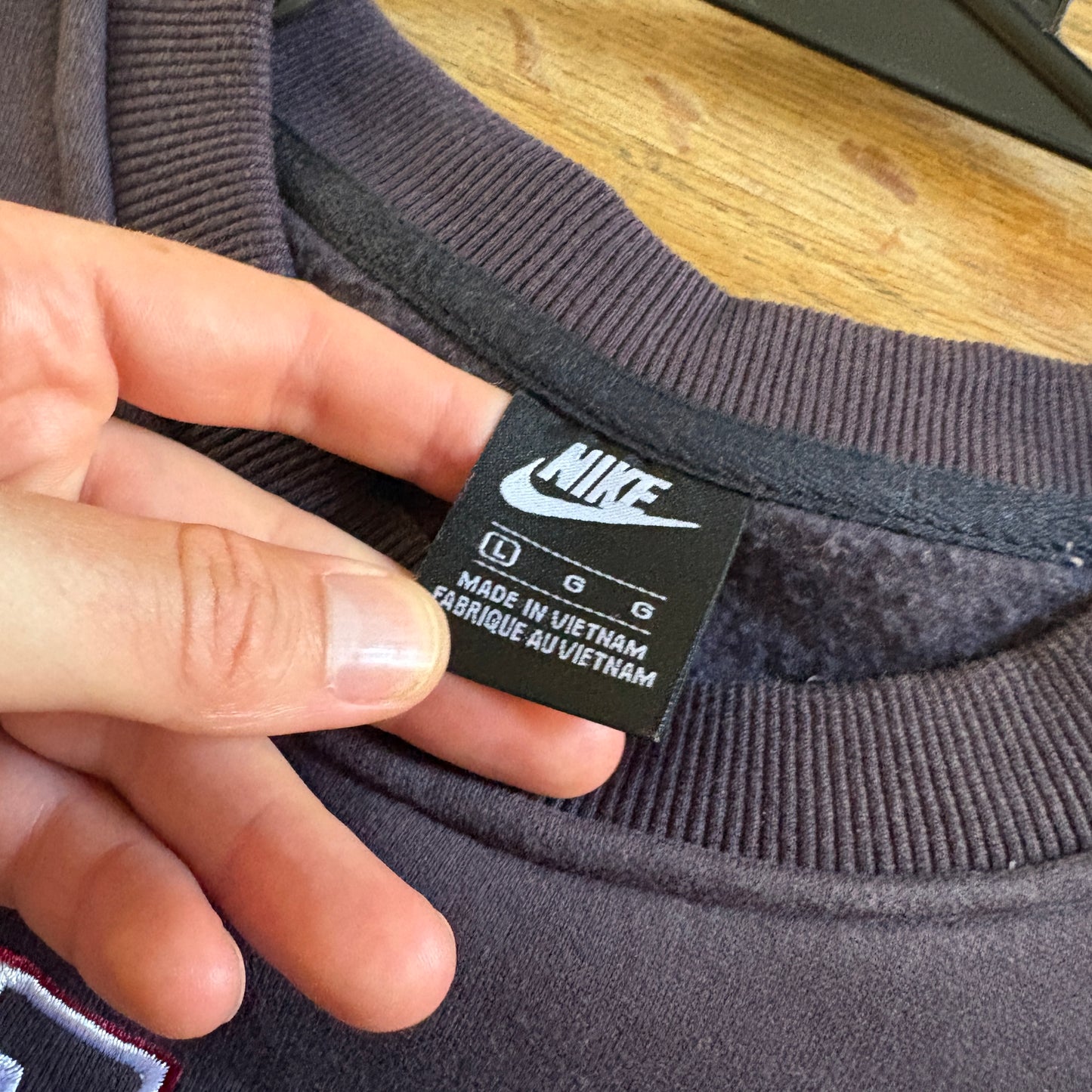 Vintage Nike Navy Spellout Embroidered Sweatshirt - L
