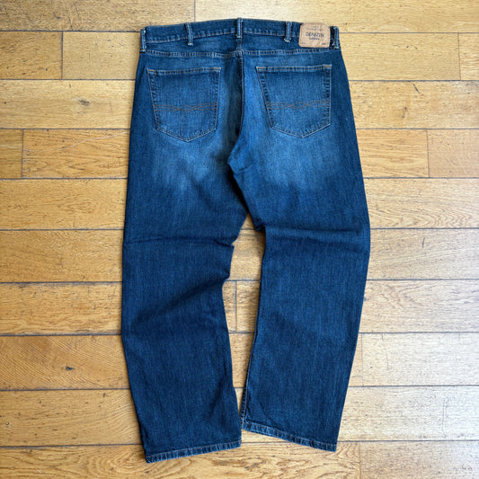 Vintage Levis Baggy Dark Blue Denim Jeans - 40
