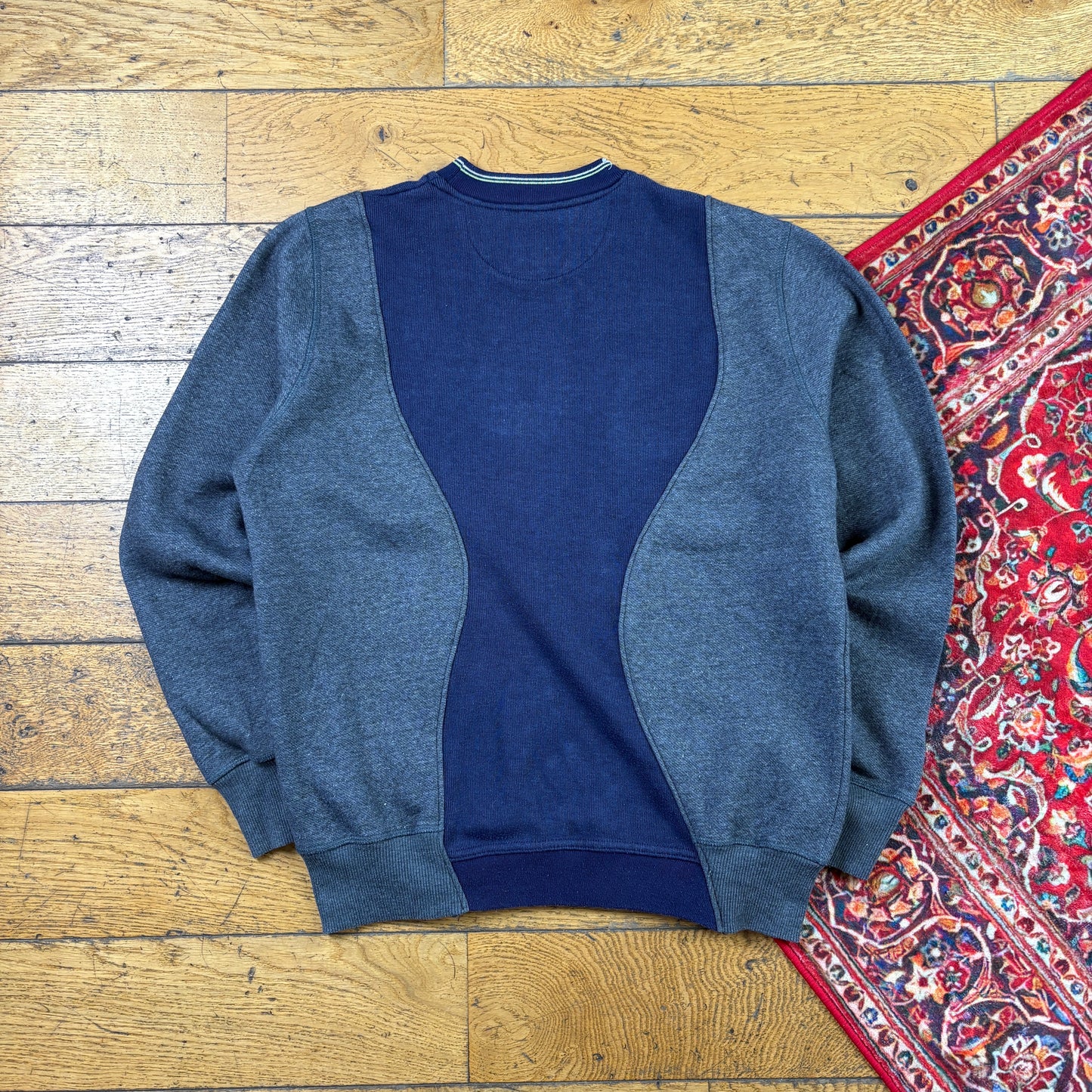 Vintage Reebok Navy Grey Embroidered Sweatshirt - S