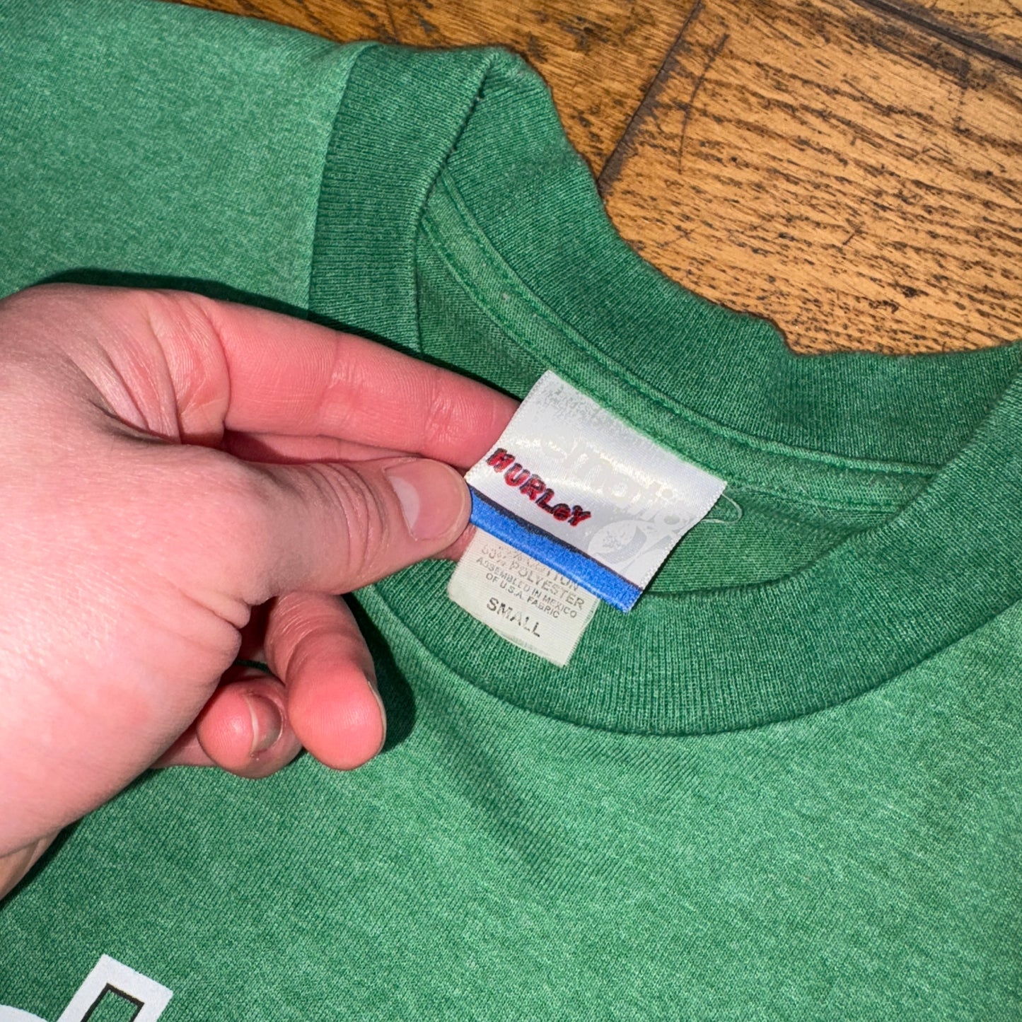 Vintage Hurley Green Surfwear Womens Graphic T-Shirt - XS