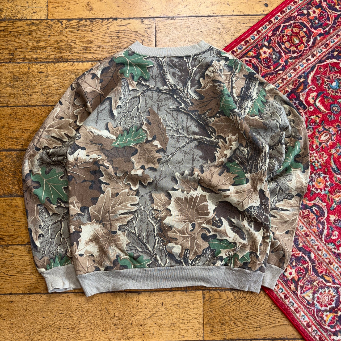 Vintage Realtree Camo Green Sweatshirt - S