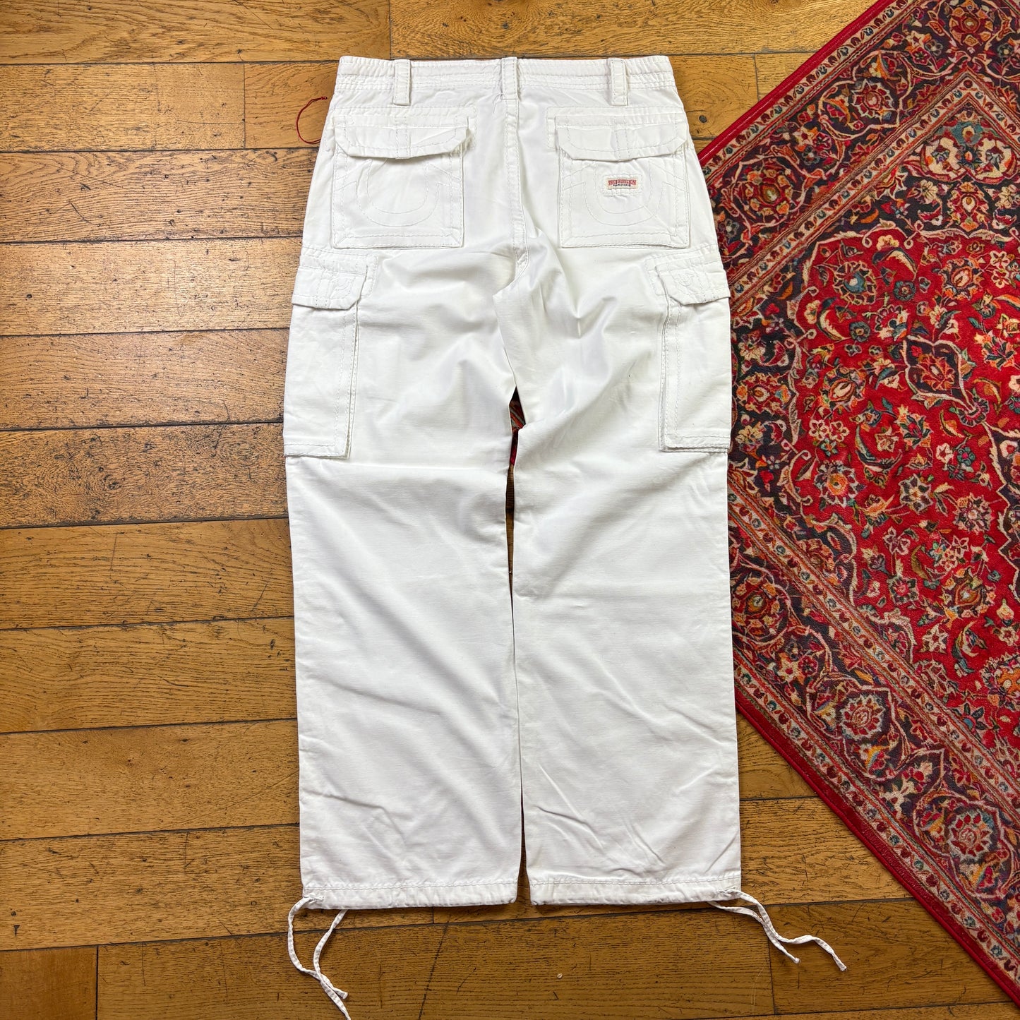 Vintage True Religion White Cargo Embroidered Y2K Hip Hop Baggy Jeans - 36