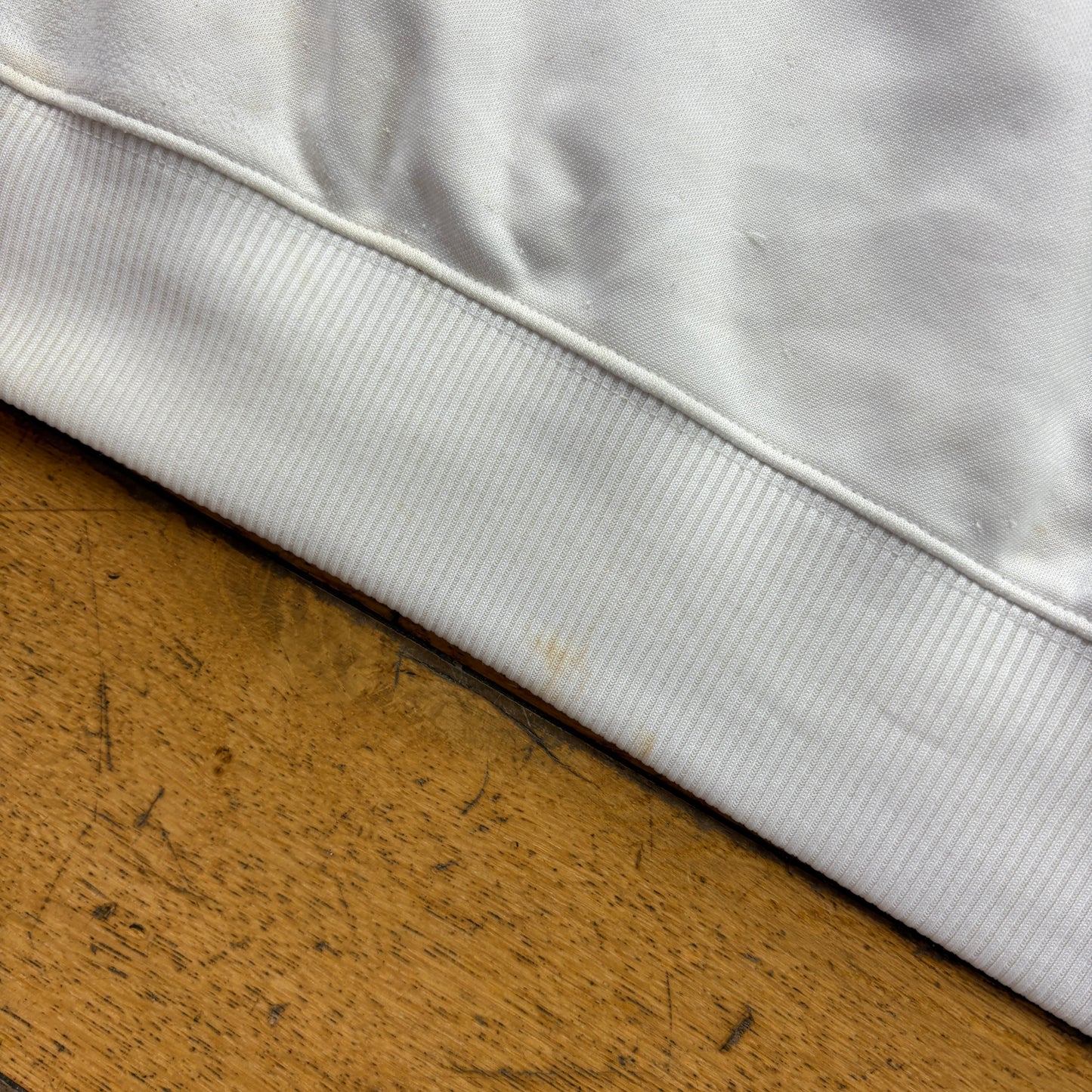 Vintage Adidas White Hoodie Embroidered Sweatshirt - L