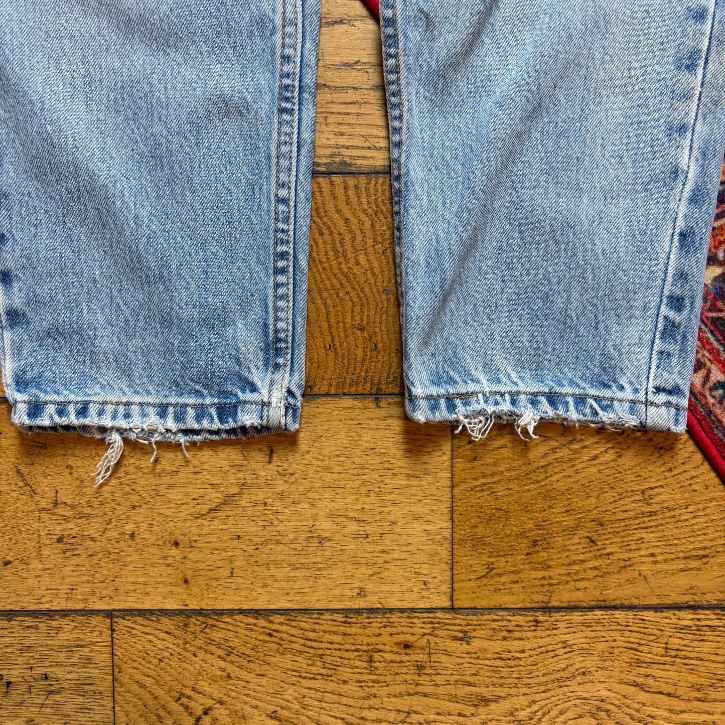 Vintage Levis 550 Womens Tapered Baggy Blue Denim Jeans - Size 10