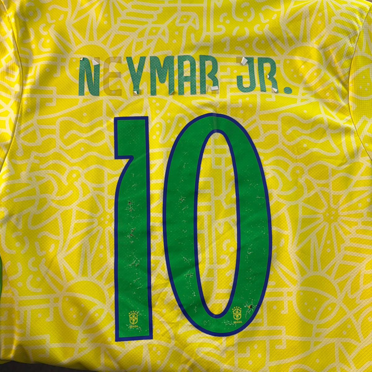 Vintage Nike 2022 Brazil Neymar Yellow Football Shirt - S