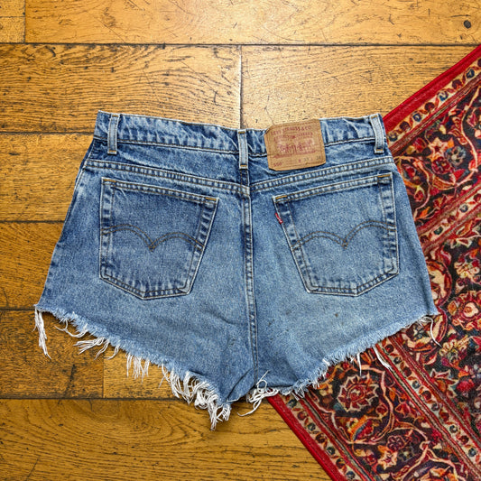 Vintage Levis 550 Blue Denim Shorts - Size 12/14