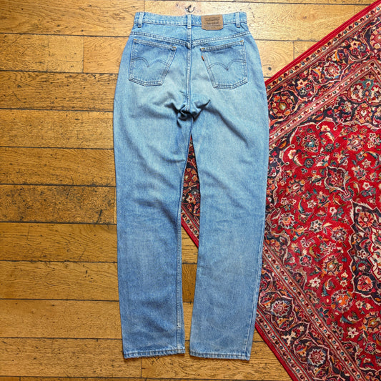 Vintage Levis 519 Slim Straight Blue Denim Jeans - 30L