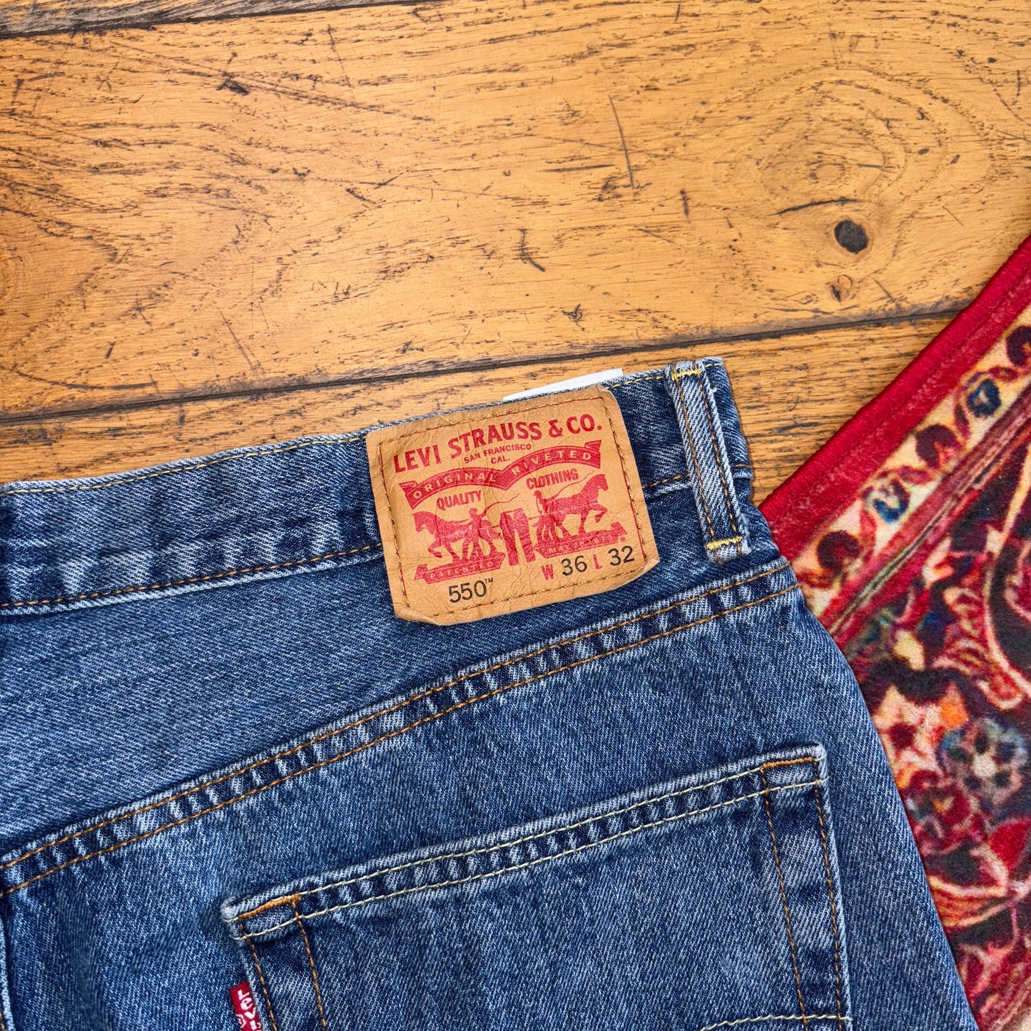 Vintage Levis 550 Baggy Blue Denim Shorts - 36