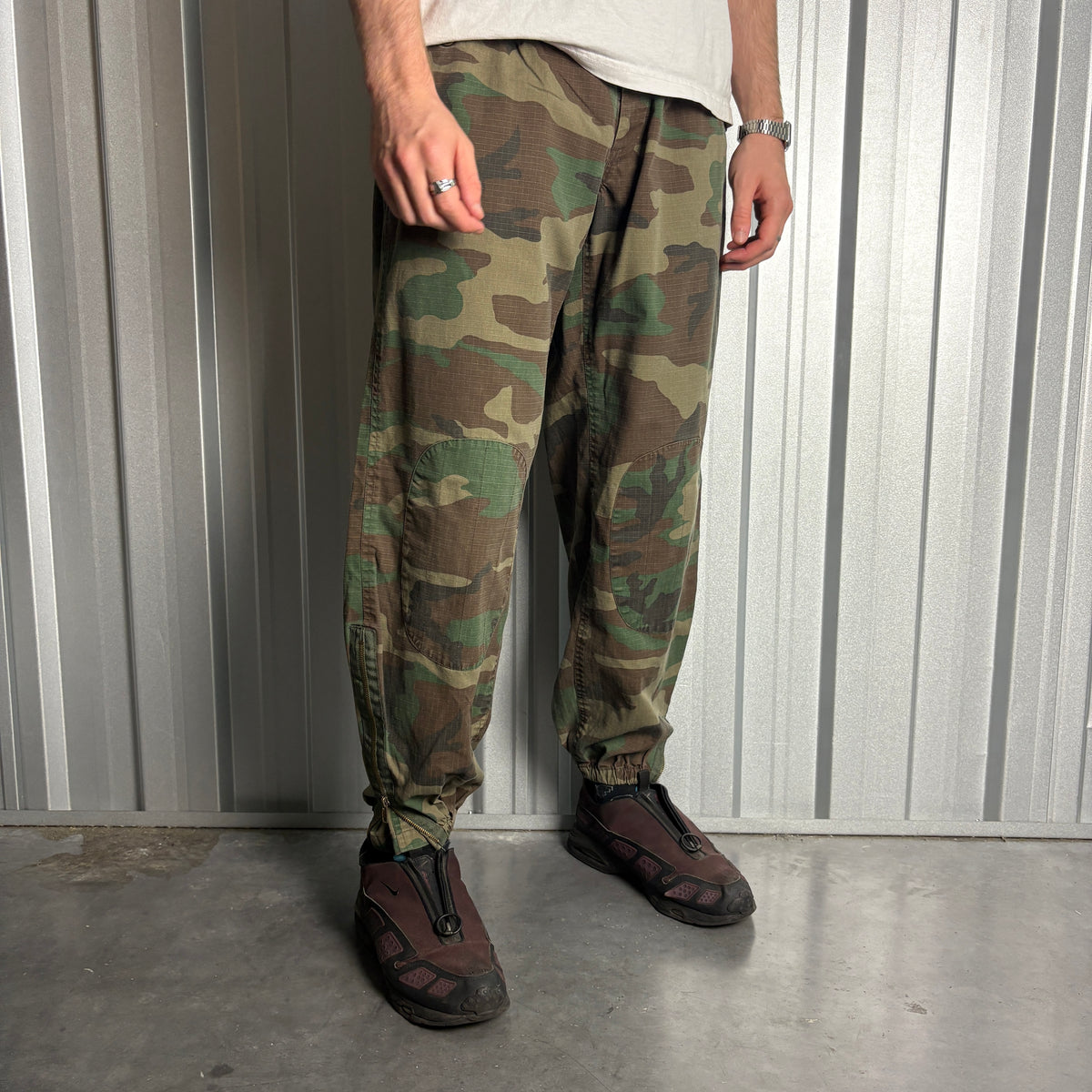 Vintage Camo Green Balloon Fatigue Y2K Baggy Trousers - 32S