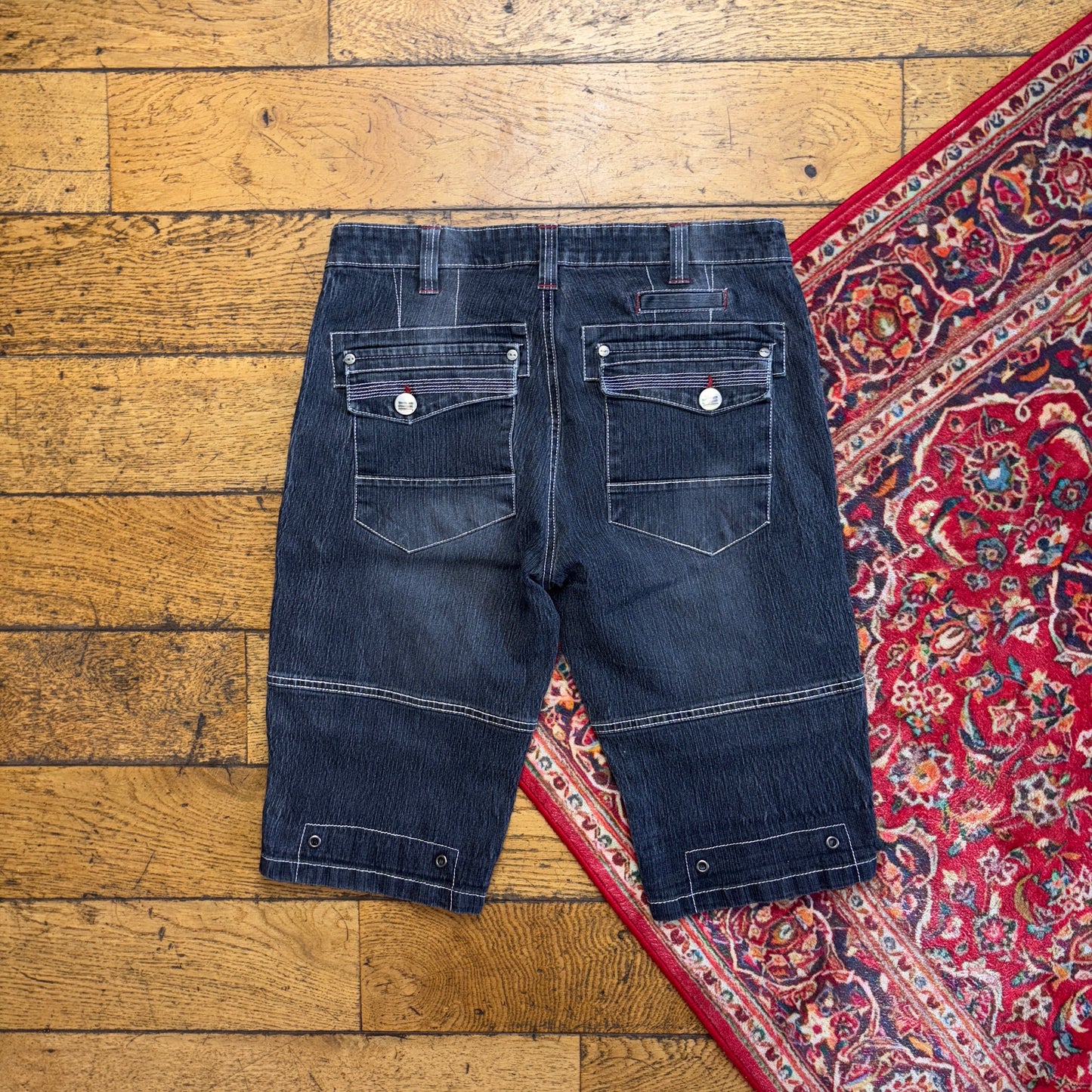 Vintage Black Denim Shorts - 32