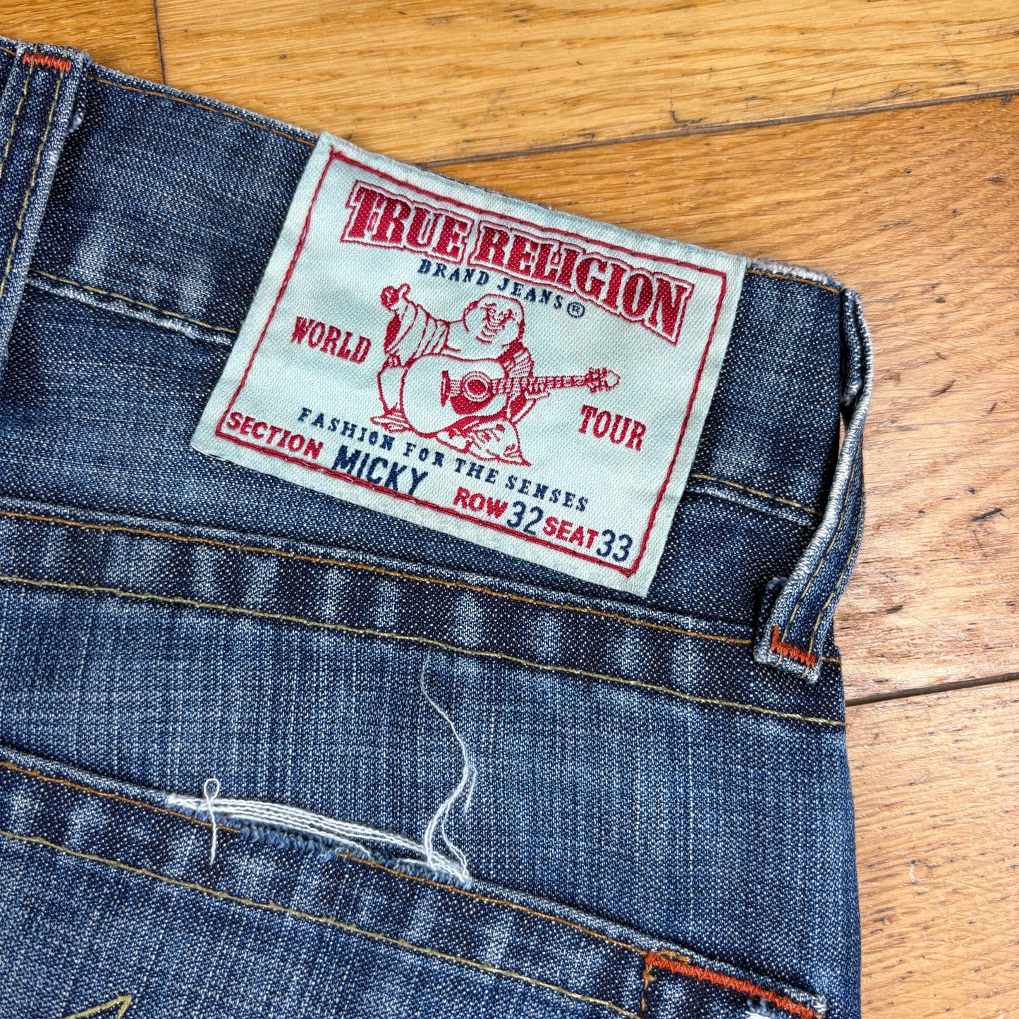 Vintage True Religion Blue Embroidered Y2K Shorts Jorts - 36