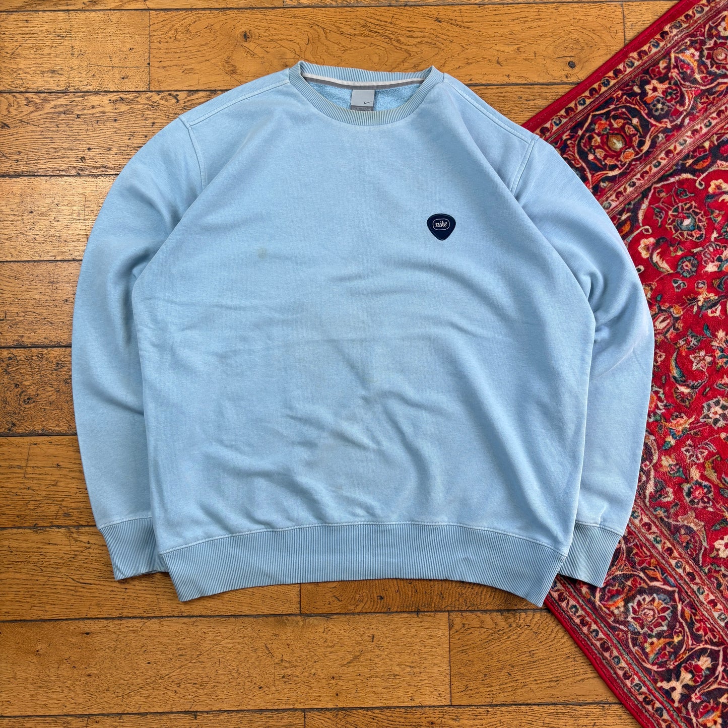 Vintage Nike Blue Y2K Embroidered Sweatshirt - XL