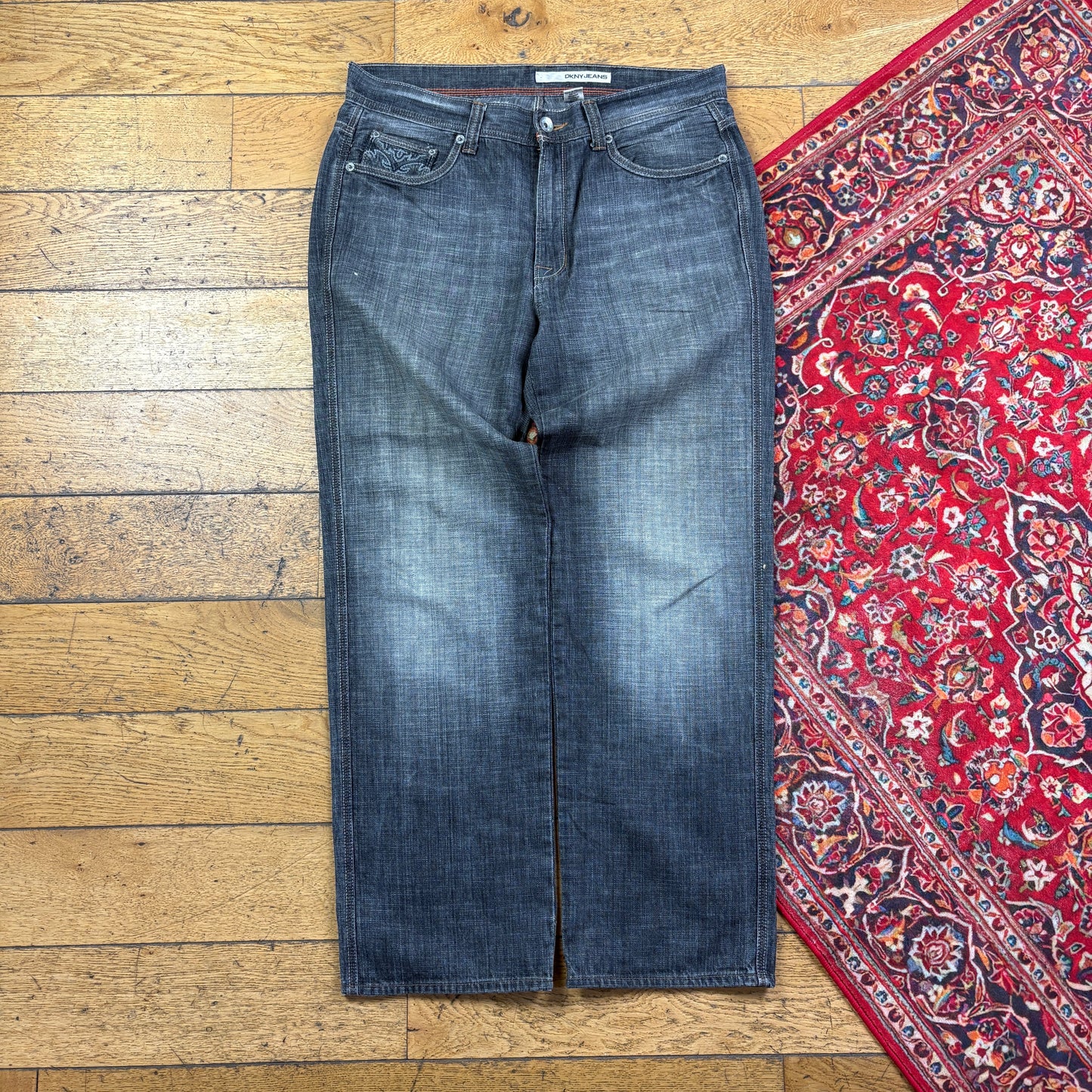 Vintage DKNY Grey Embroidered Y2K Hip Hop Baggy Jeans - 38