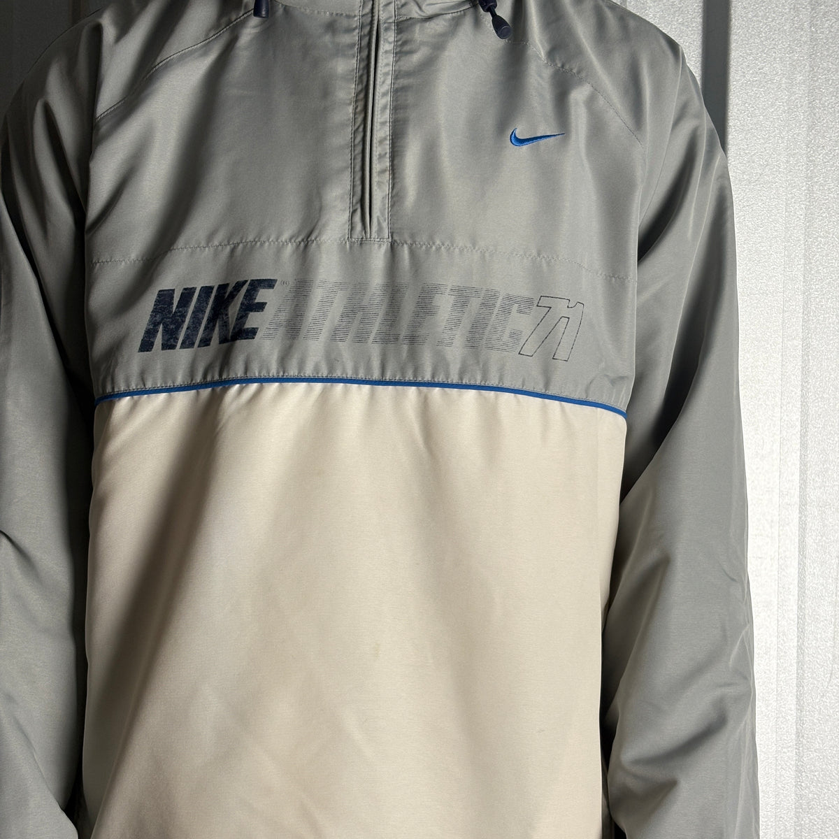 Vintage Nike 00s Y2K Grey Cream Jacket - L