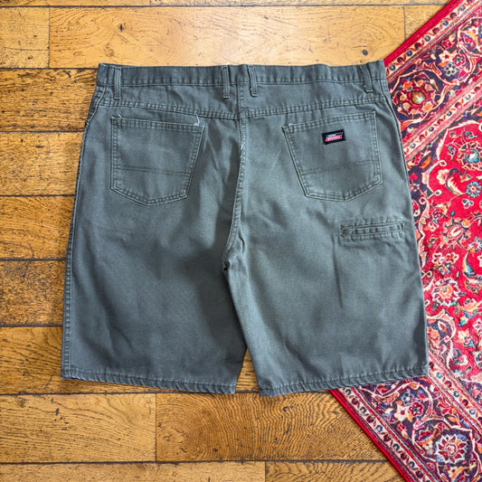 Vintage Dickies Workwear Carpenter Khaki Baggy Shorts - 42