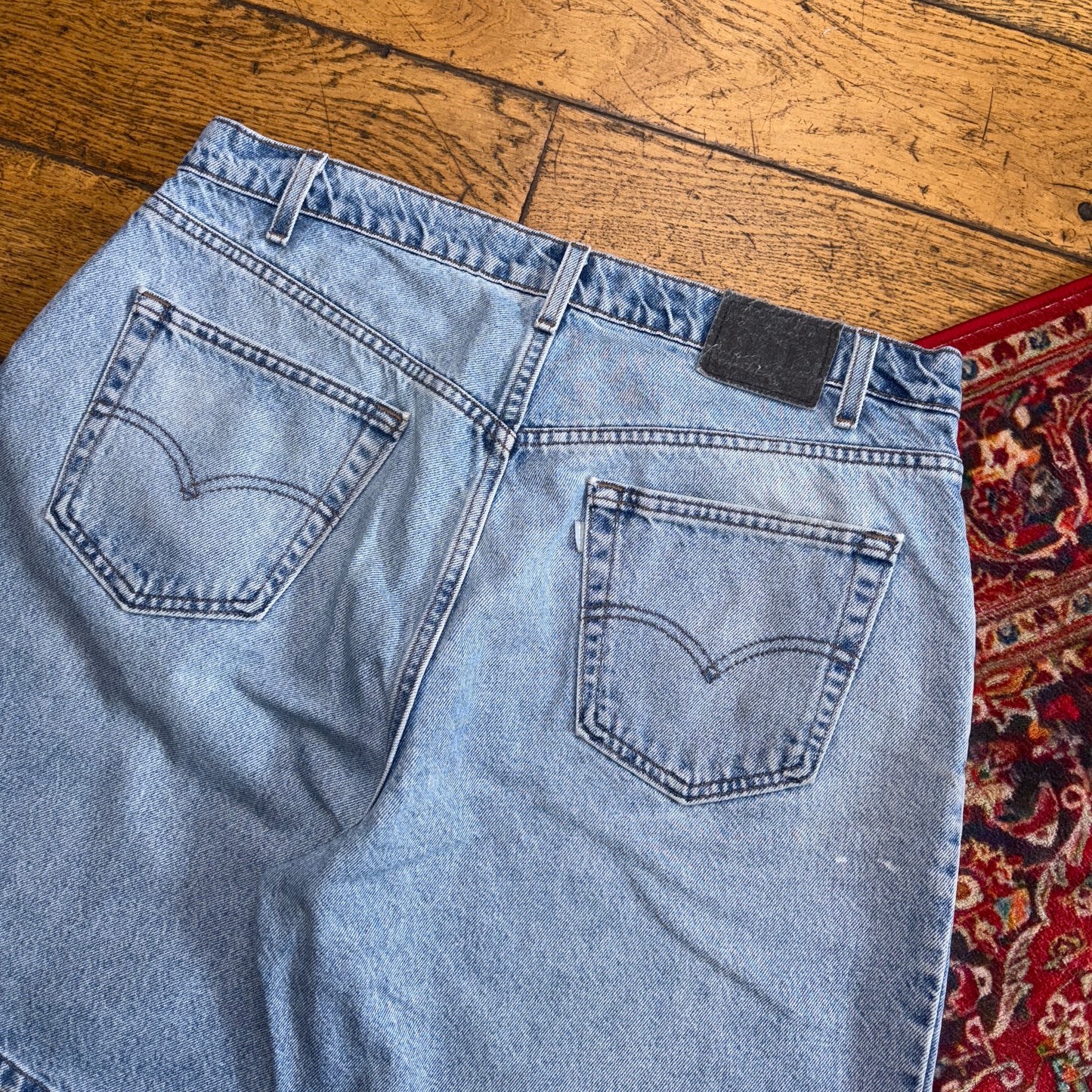 Vintage Levis Silver Tab Blue Y2K Hip Hop Baggy Jeans Shorts Jorts - 38