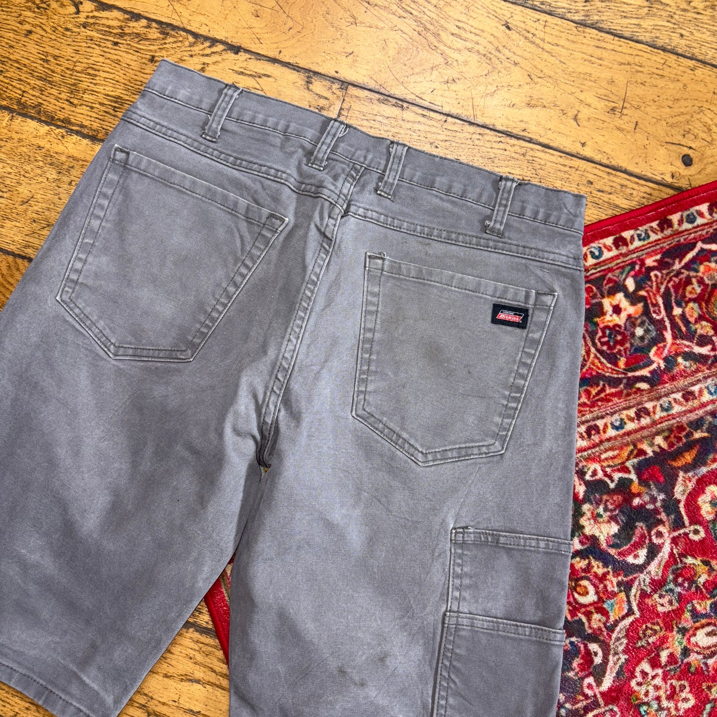 Vintage Dickies Workwear Carpenter Grey Baggy Shorts - 32