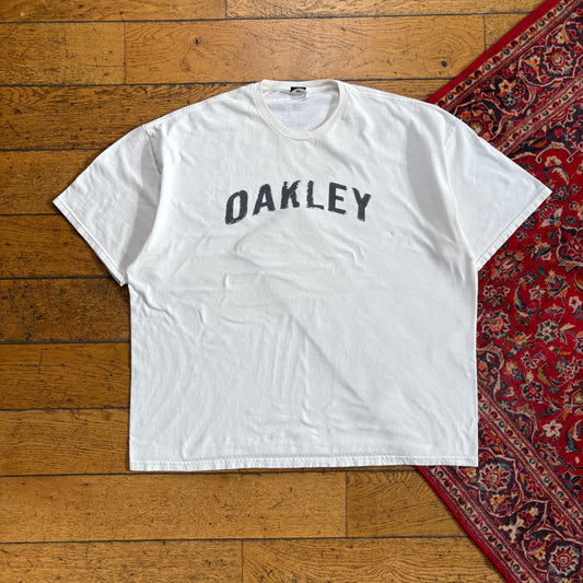Vintage Oakley White Graphic T-Shirt - 2XL