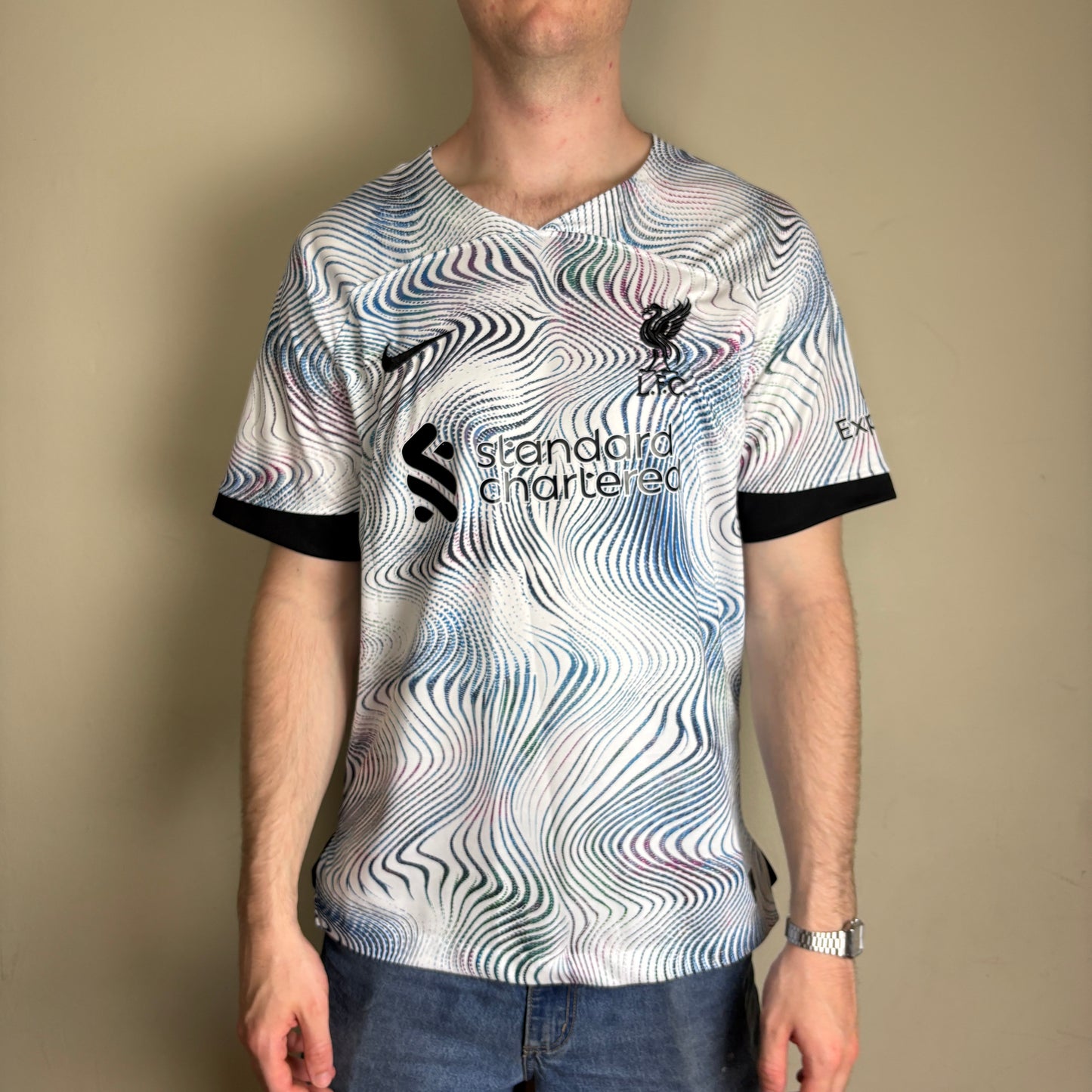 Vintage Nike Liverpool 22/23 White Football Shirt - M