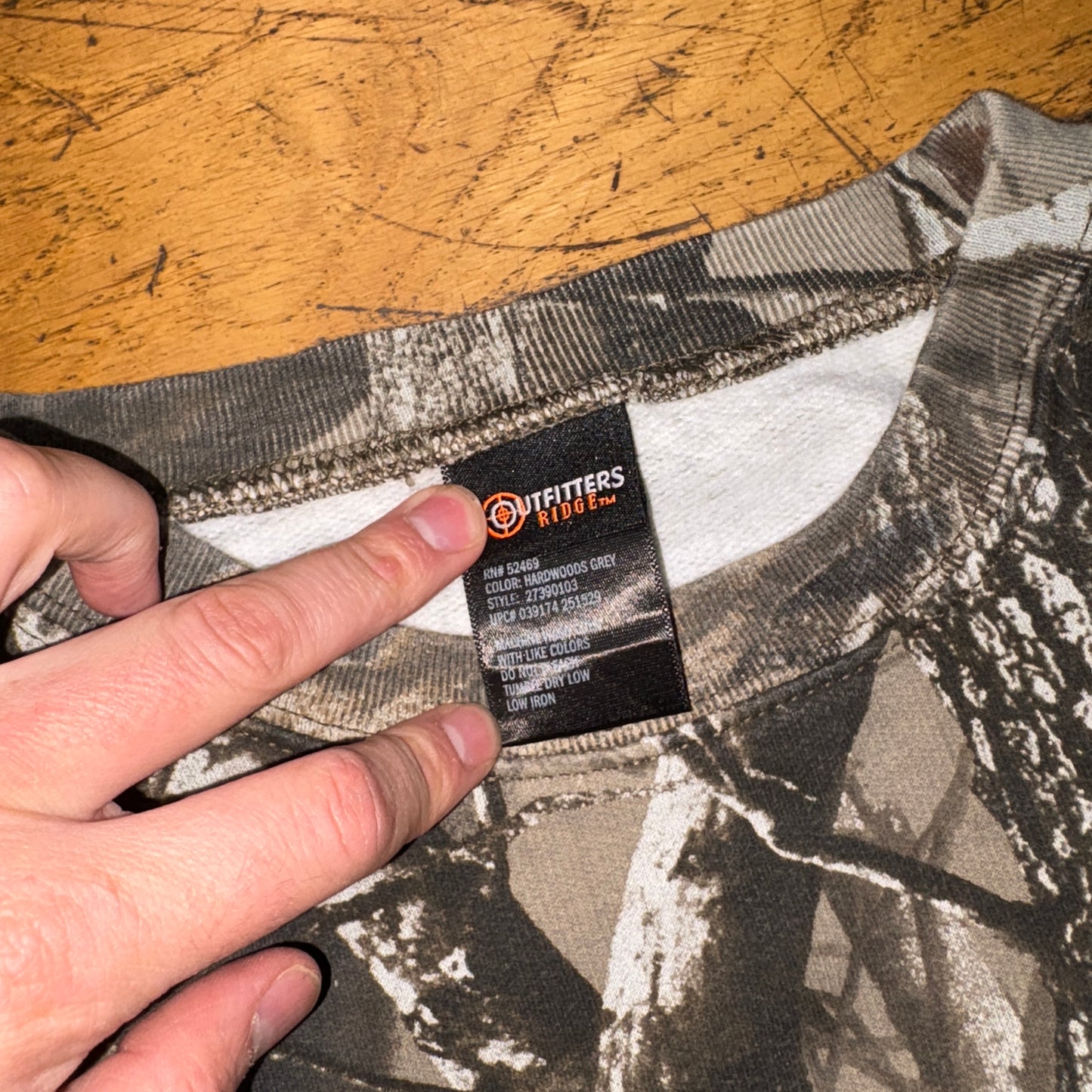 Vintage Realtree Camo Green Sweatshirt - L
