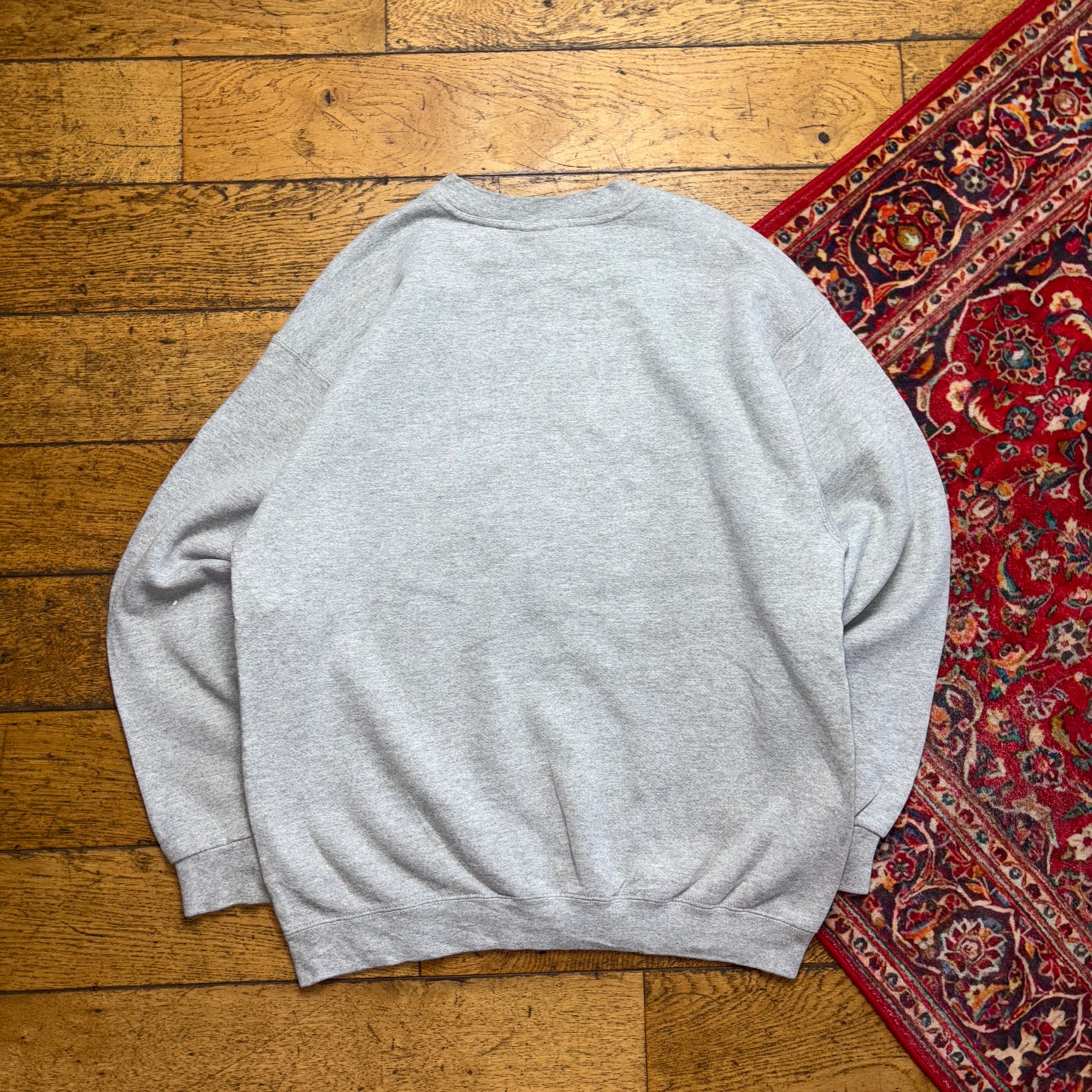 Vintage 90s Nike NFL Carolina Tar Heels Centre Swoosh Grey Sweatshirt -