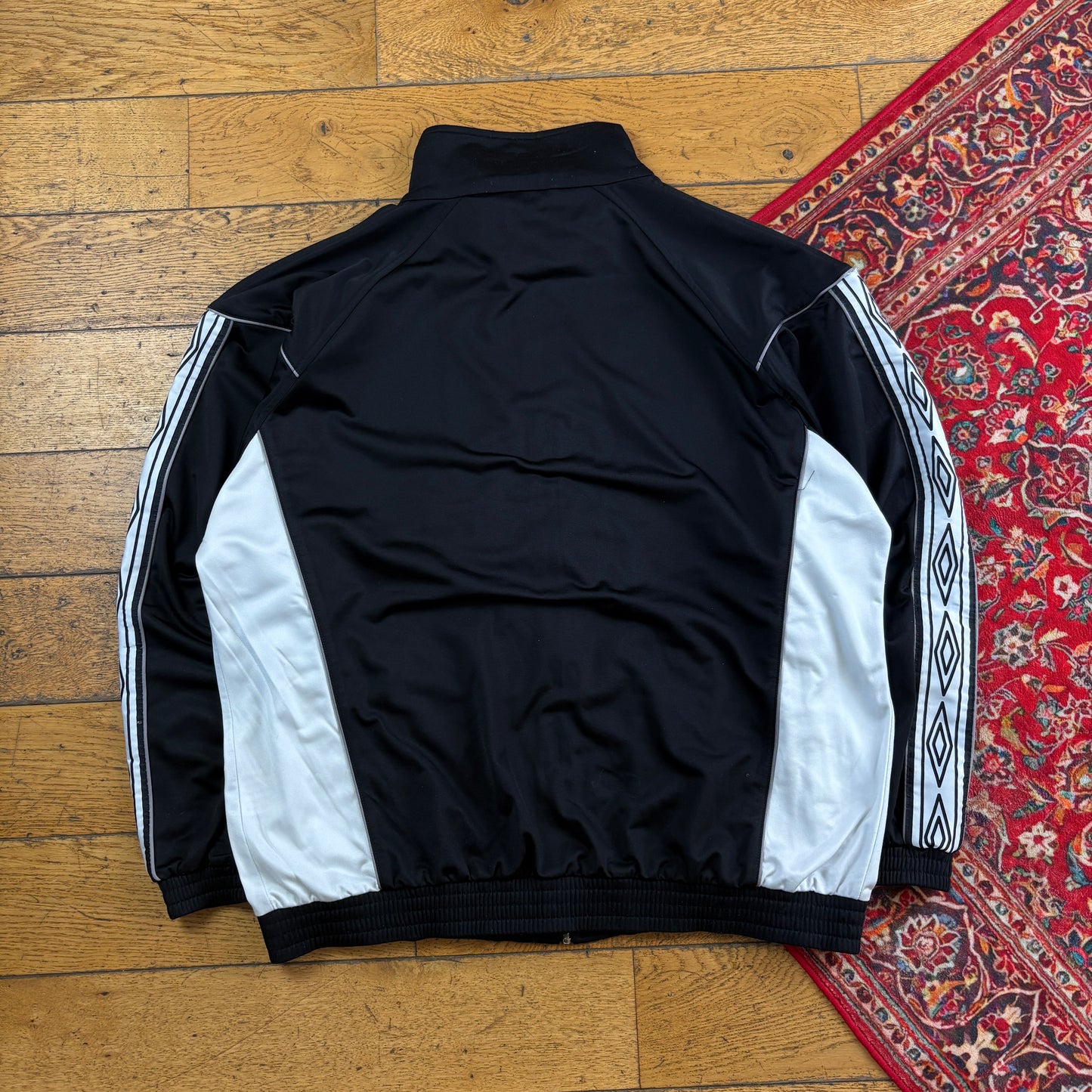 Vintage Umbro Black Tracksuit Track Shell Windbreaker Jacket - 2XL