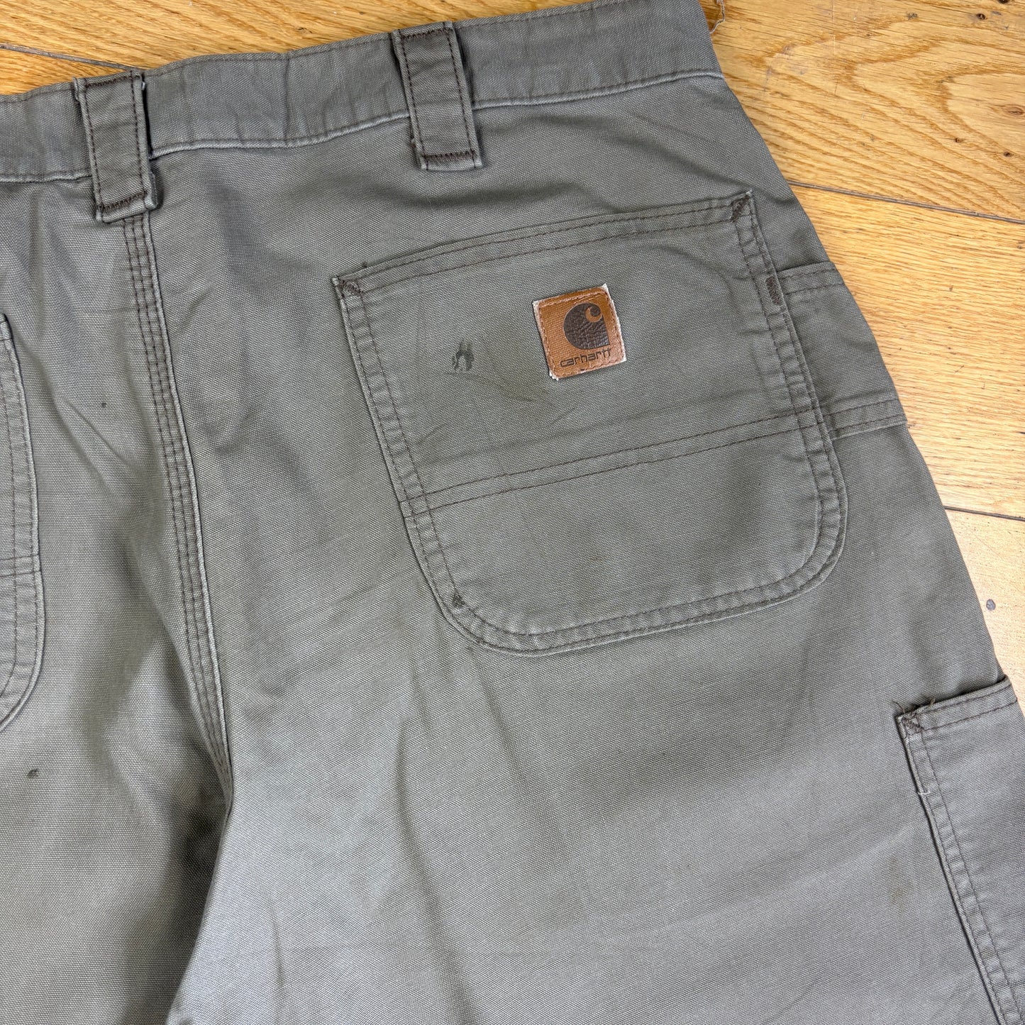 Vintage Carhartt Brown Workwear Baggy Carpenter Shorts - 36