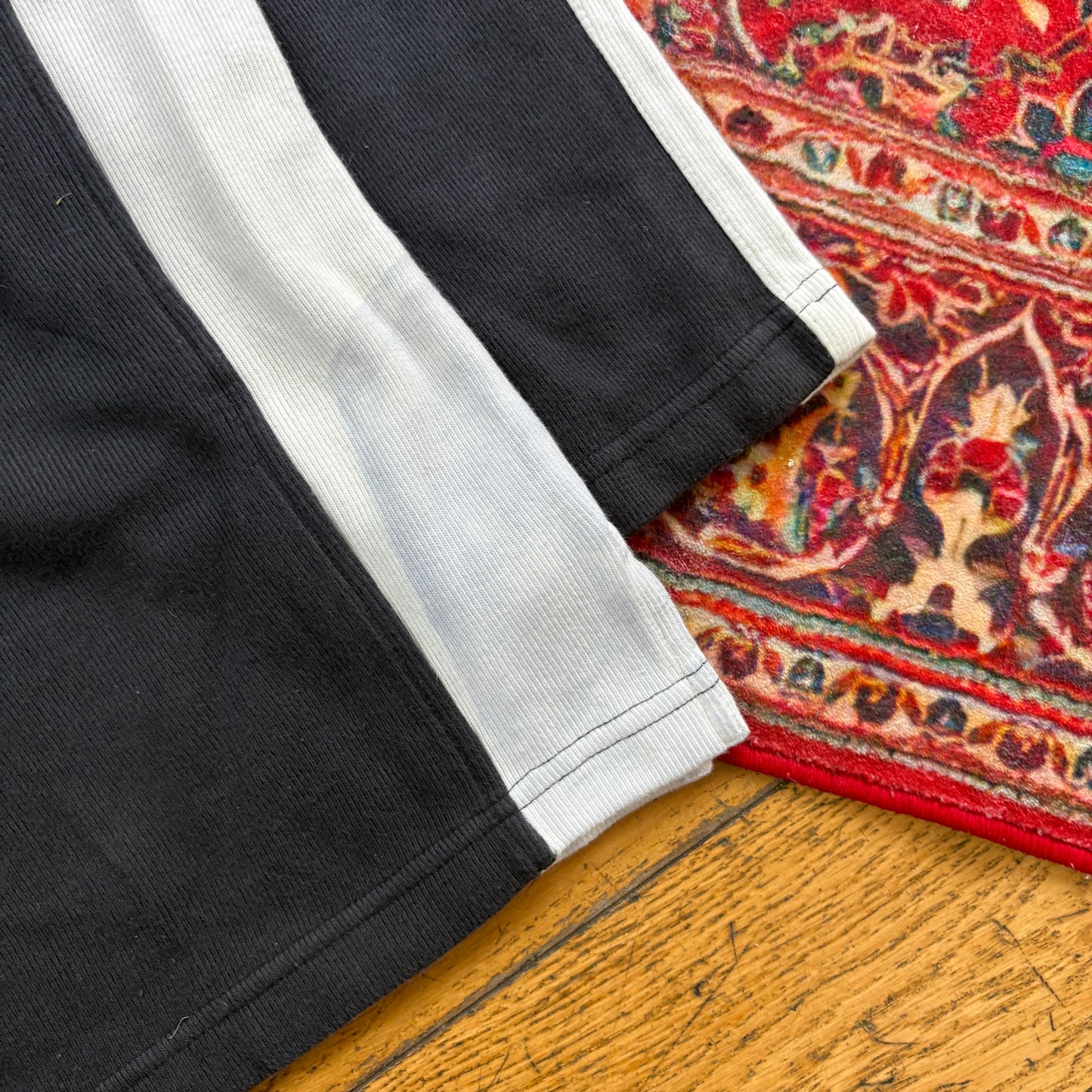 Vintage Nike Basketball Black Y2K Embroidered Sweatshirt - XL