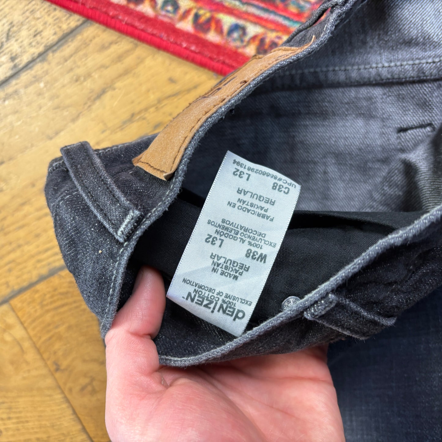 Vintage Levis Denizen Washed Black Baggy Jeans - 38