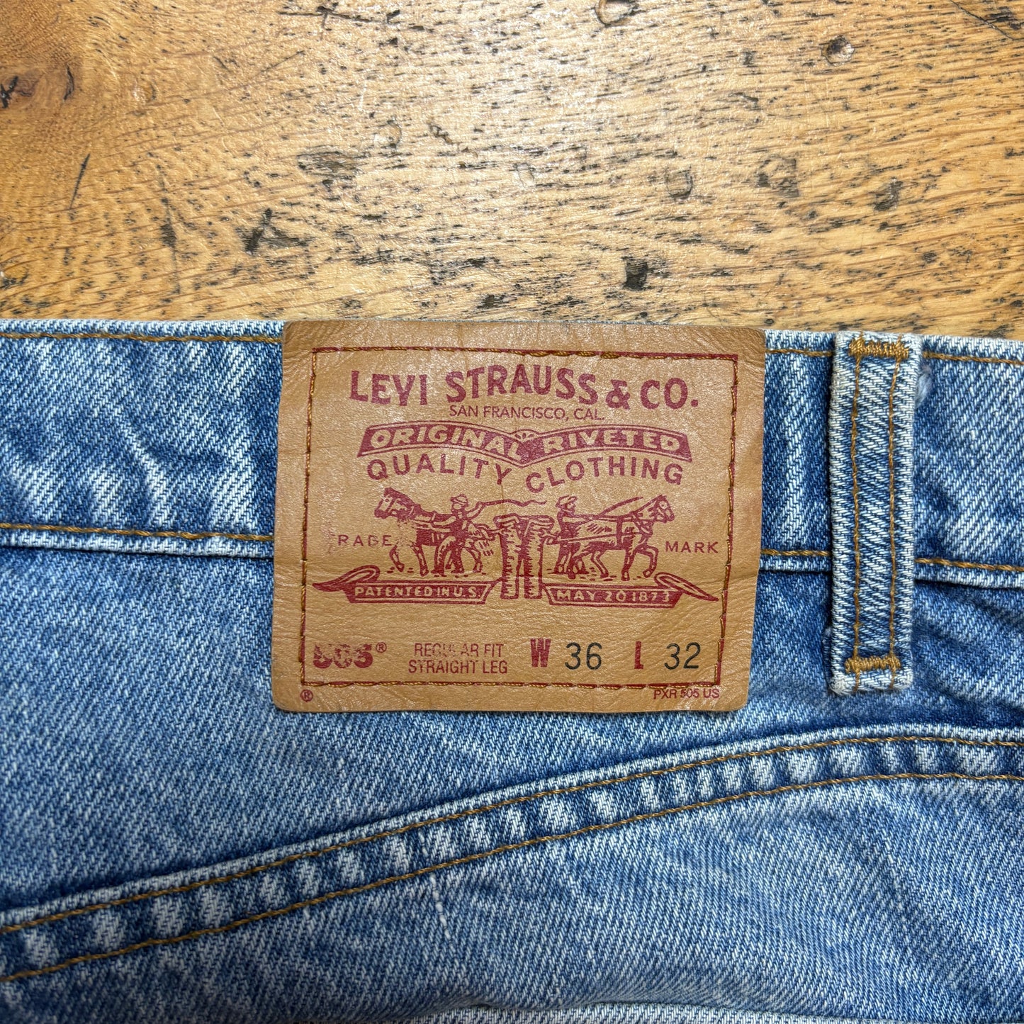 Vintage Levis 505 Straight Blue Denim Jeans - 36R